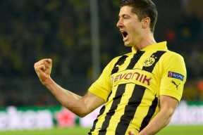 AYX-关于莱万多夫斯基迎来十二赛季高光表现，热火球迷沸腾！的信息