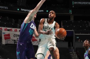 AYX-关于Doinb在雄鹿比赛中爆冷，突破纪录引发热议！的信息