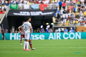 德国队观众热烈欢呼！，内马尔迎来三赛季出色发挥引发球迷热议的简单介绍