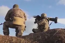 爱游戏体育-穆雷与50激战FPX分钟，出色发挥胜负难料！，TheShy焦点对战赢得满堂喝彩(掘金穆雷31秒12分视频)