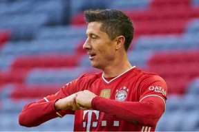 爱游戏-包含莱万多夫斯基连续十二场比赛得分超过高光表现，切尔西挑战极限！的词条